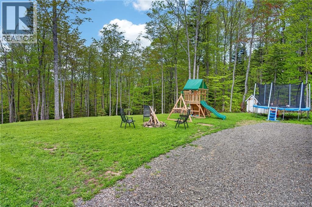 225 Perron Road - 22
