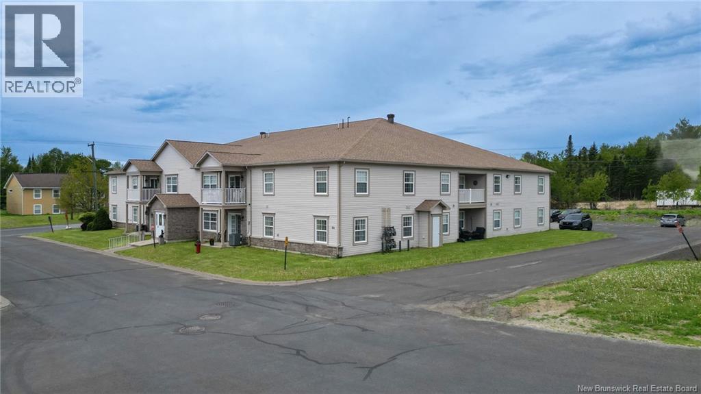 #2F 44 Brown Boulevard - Image 2