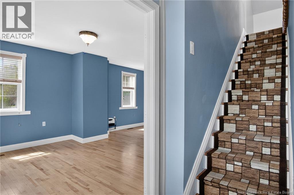 2181 Loch Lomond Road - 11