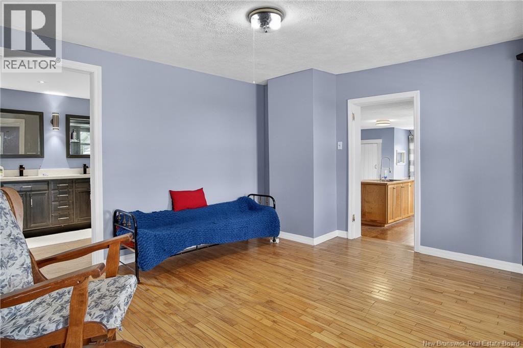 2181 Loch Lomond Road - 12
