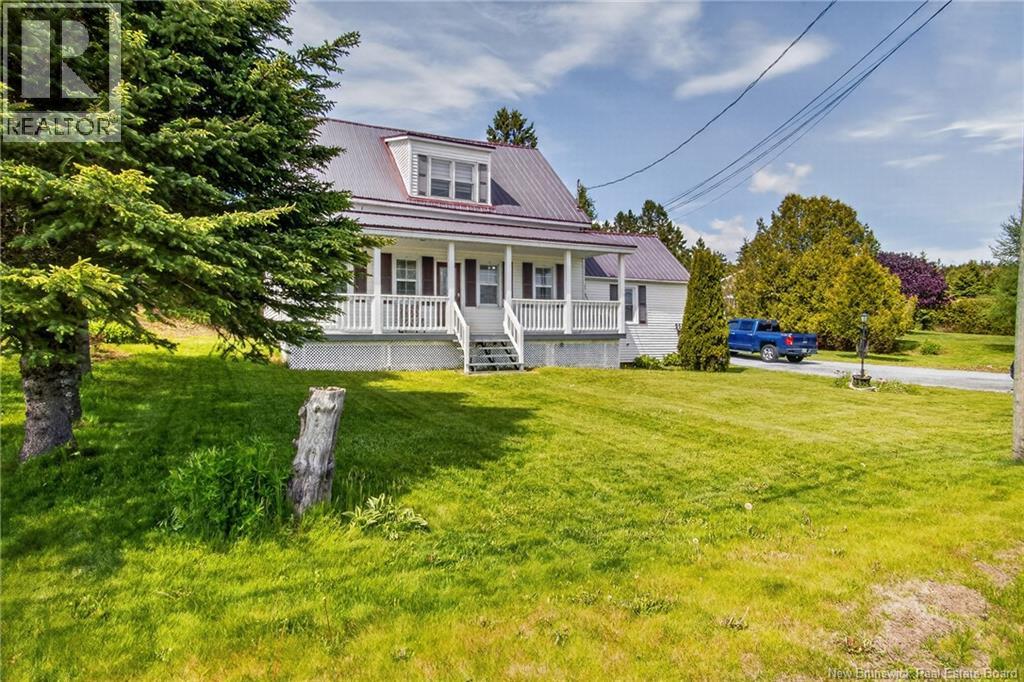 2181 Loch Lomond Road - 2