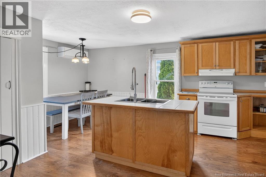 2181 Loch Lomond Road - 20