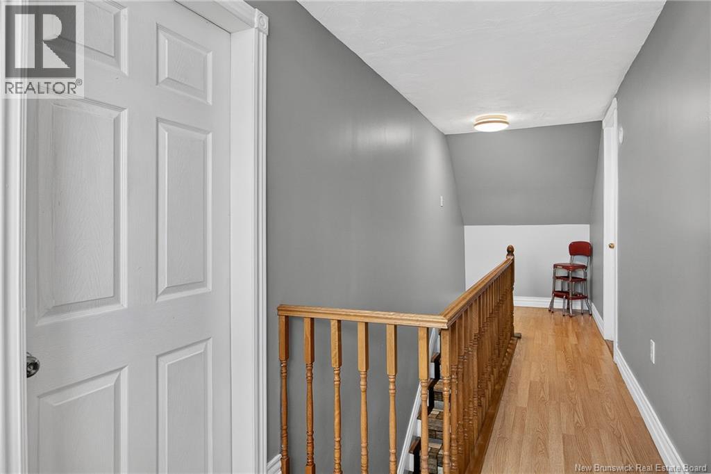 2181 Loch Lomond Road - 29