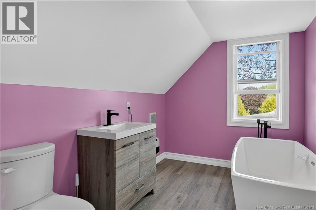 2181 Loch Lomond Road - 30