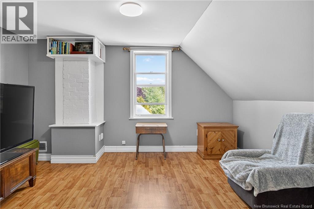 2181 Loch Lomond Road - 32