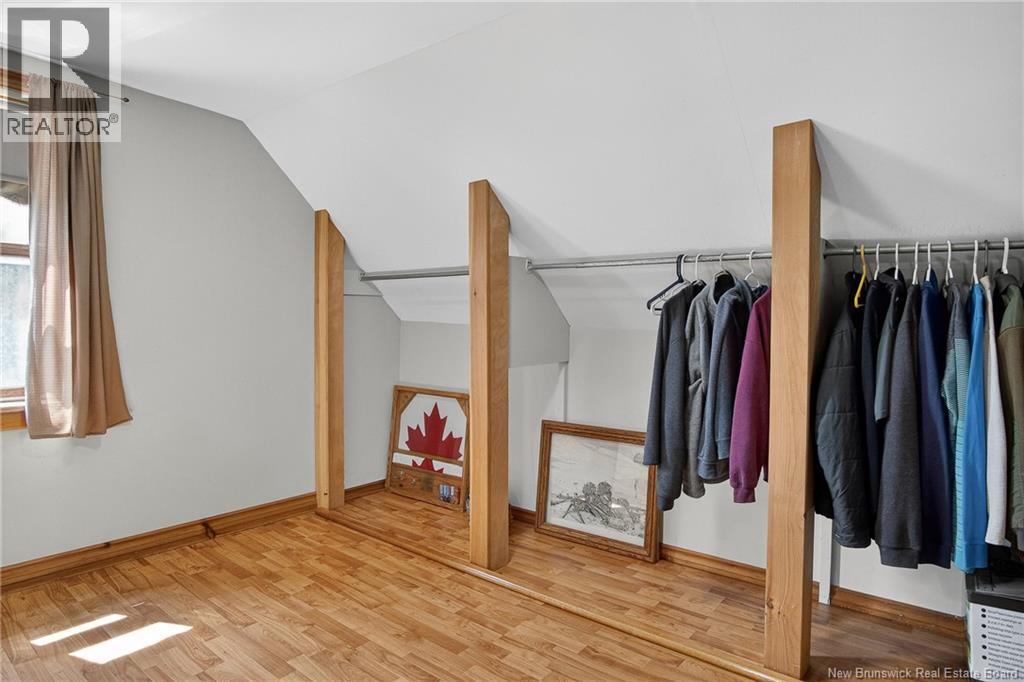 2181 Loch Lomond Road - 35