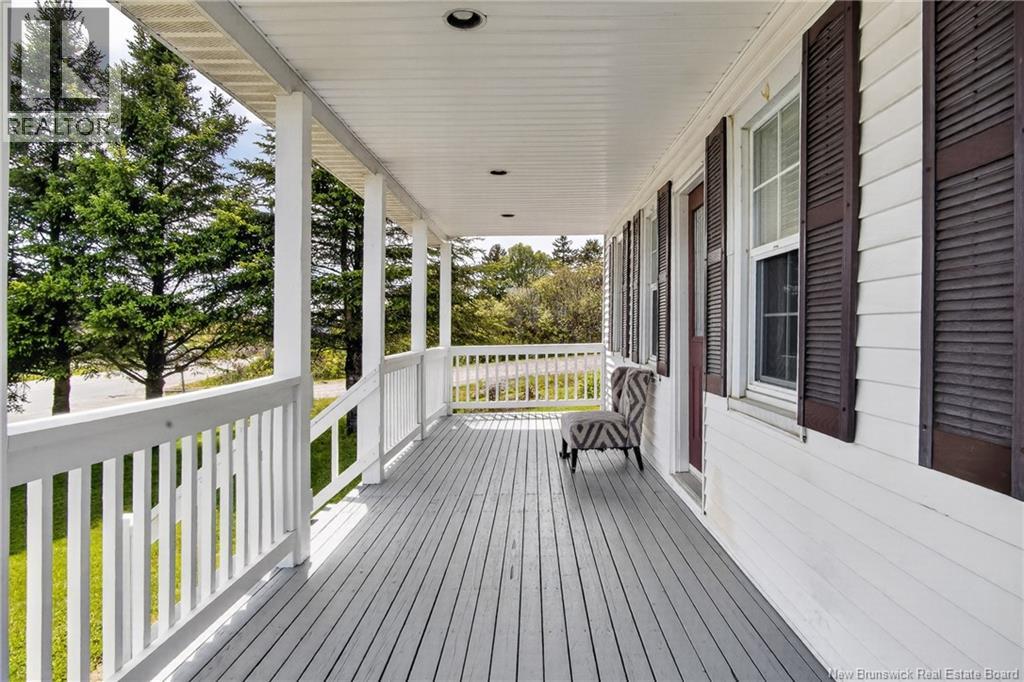 2181 Loch Lomond Road - 4