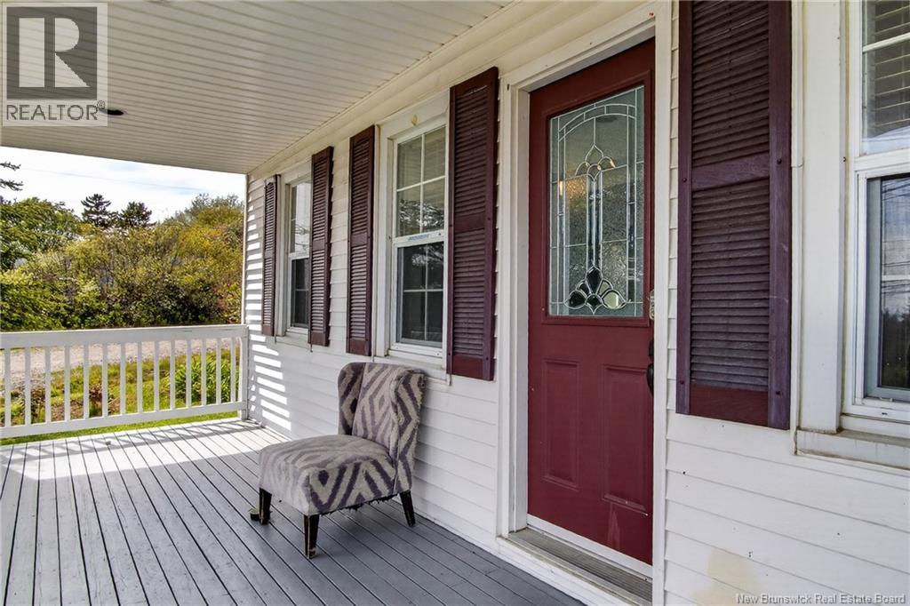 2181 Loch Lomond Road - 6