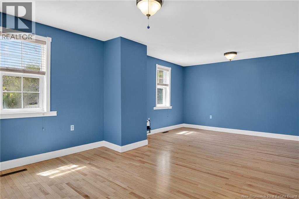 2181 Loch Lomond Road - 8