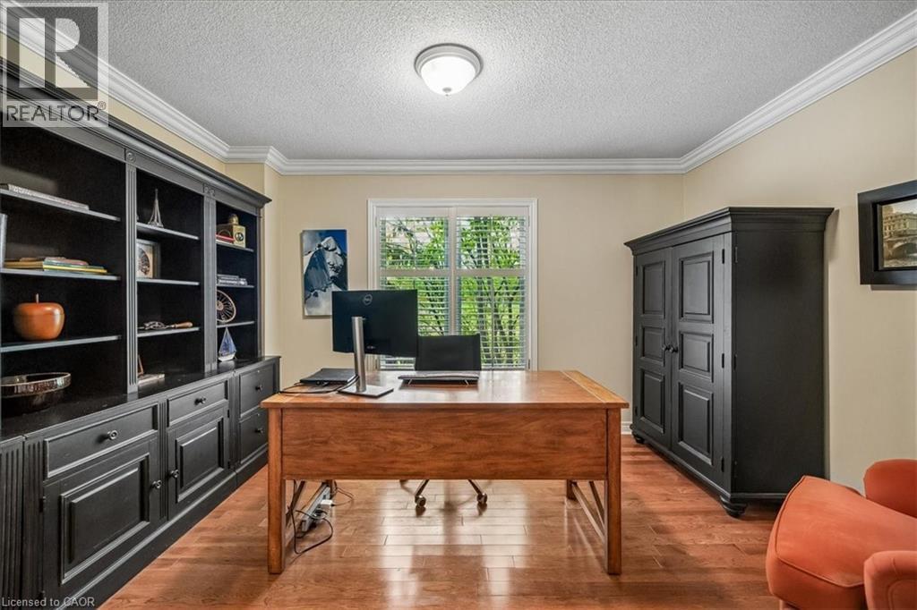 1053 OLD OAK Drive - 3