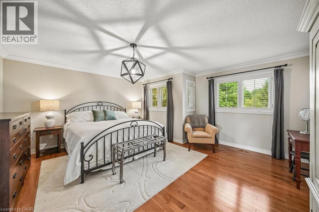 1053 OLD OAK Drive - 15