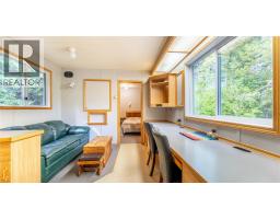 550 Macleod Street, Kitchener, BC V0B2W2 Photo 17