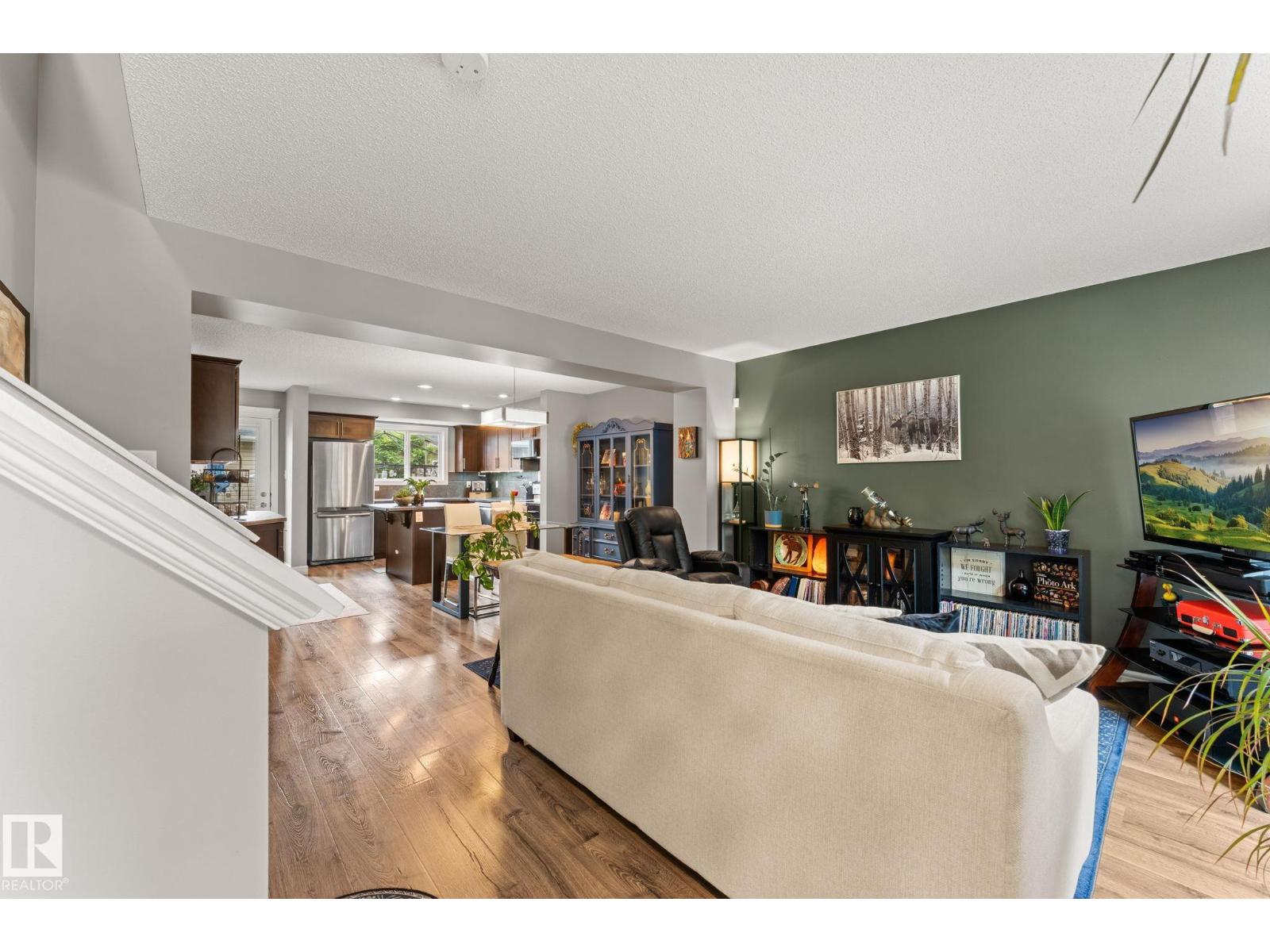 5813 63 ST - 6