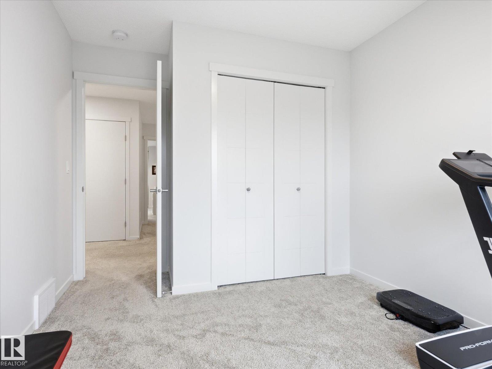 14 DANIEL ST - 21