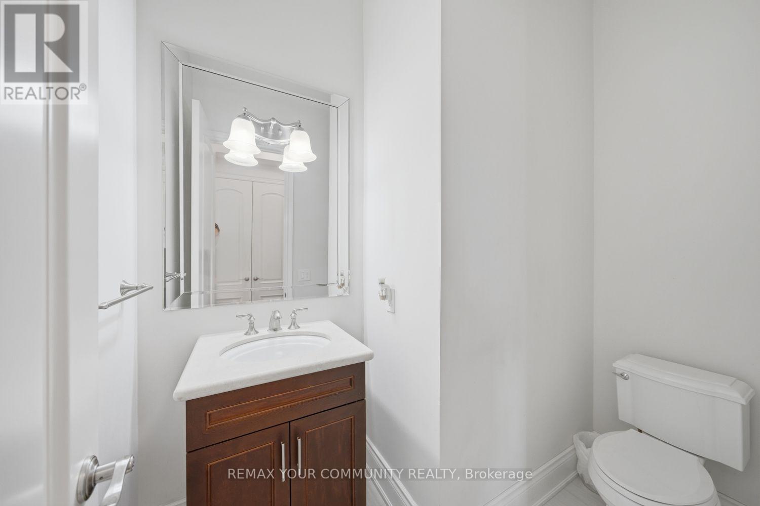 35 ANNSLEYWOOD COURT - 24