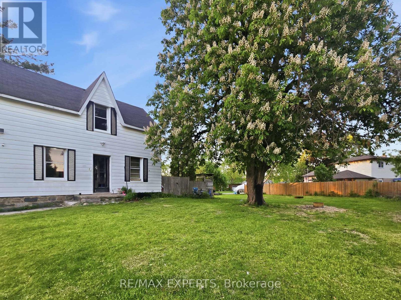 47 WALNUT STREET - 11