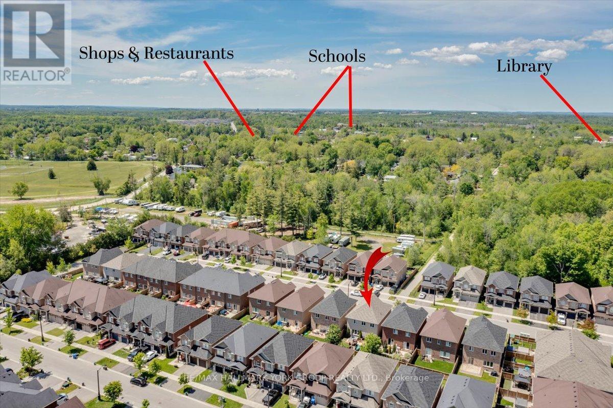 39 PROSSER CRESCENT - 44