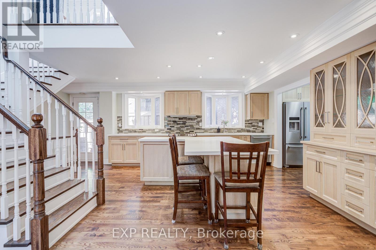 82 DERBY COURT - 10