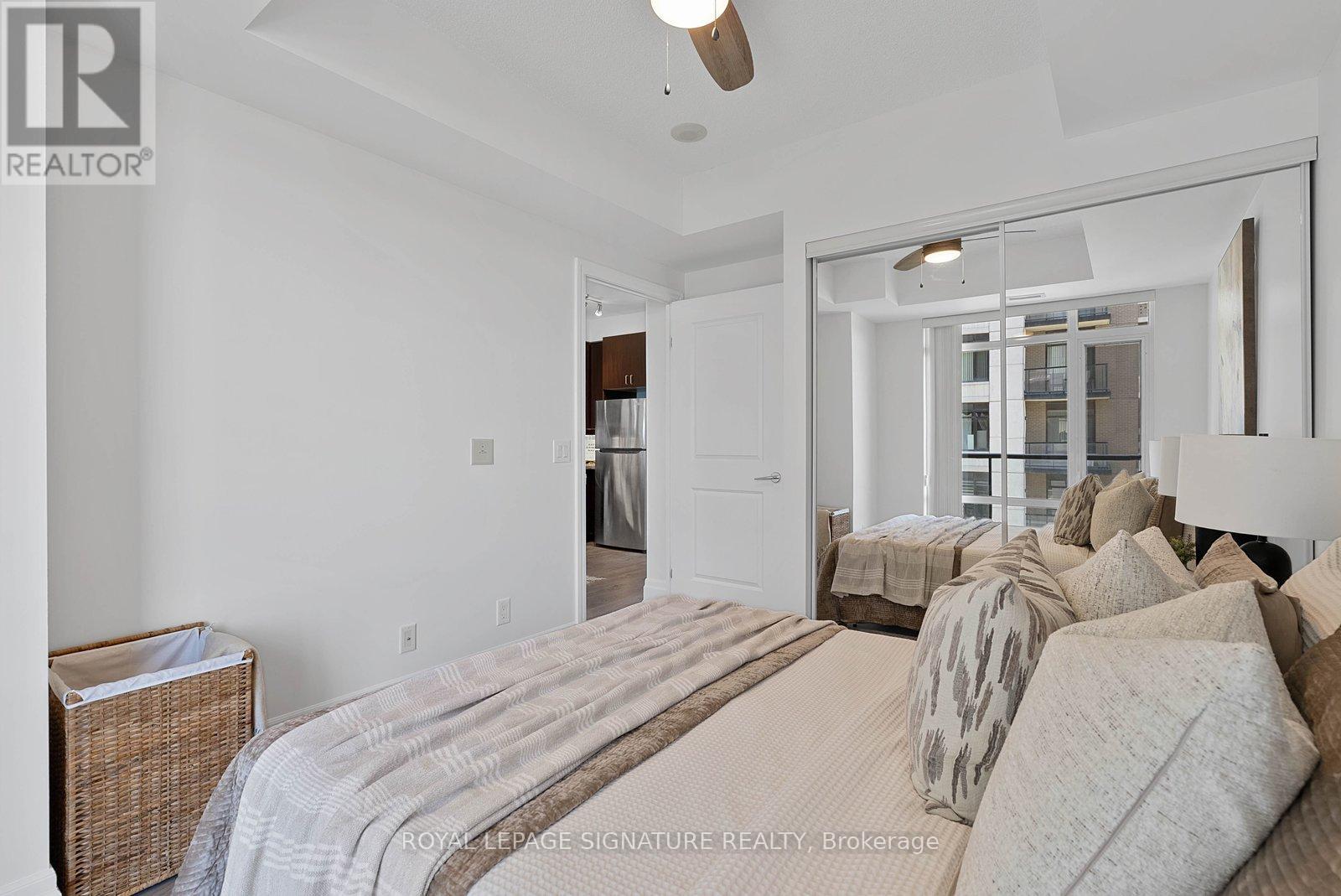 #412 131 UPPER DUKE CRESCENT - 19