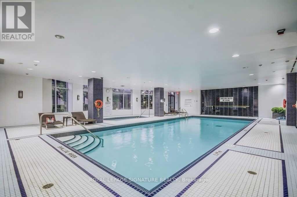 #412 131 UPPER DUKE CRESCENT - 35