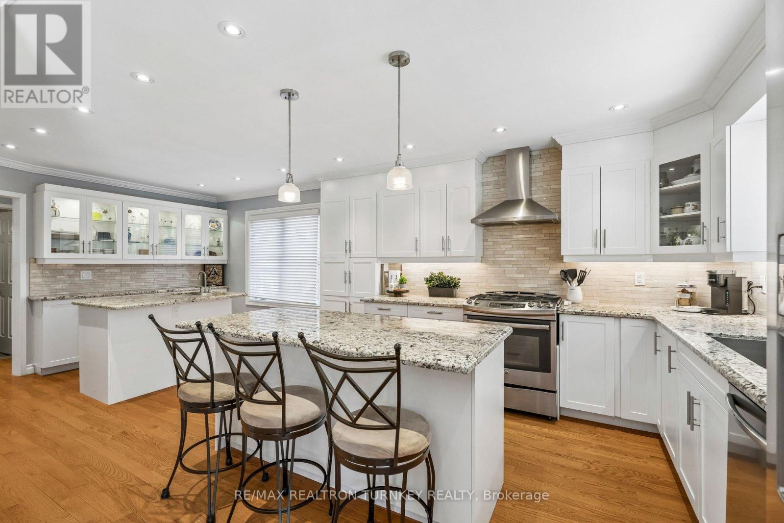 330 BRISTOL ROAD - 14