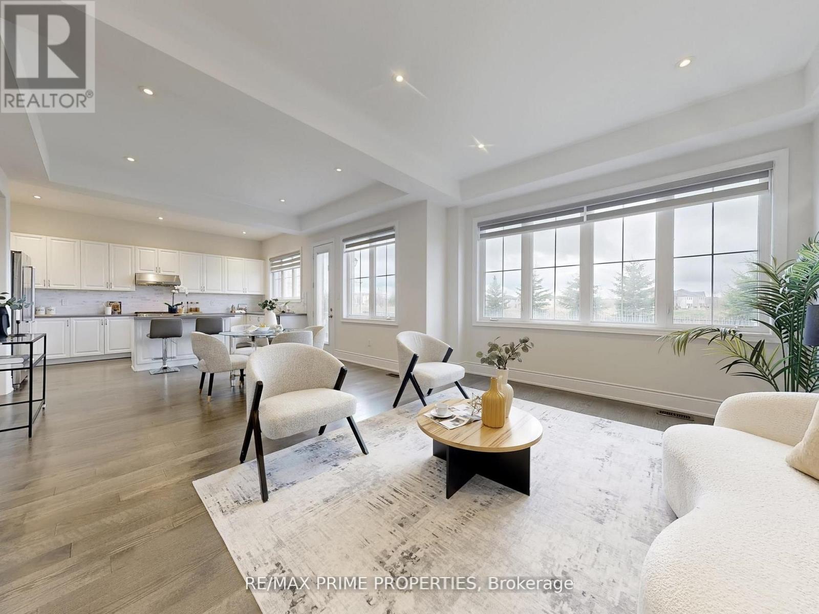 46 SCRIVENER DRIVE - 12
