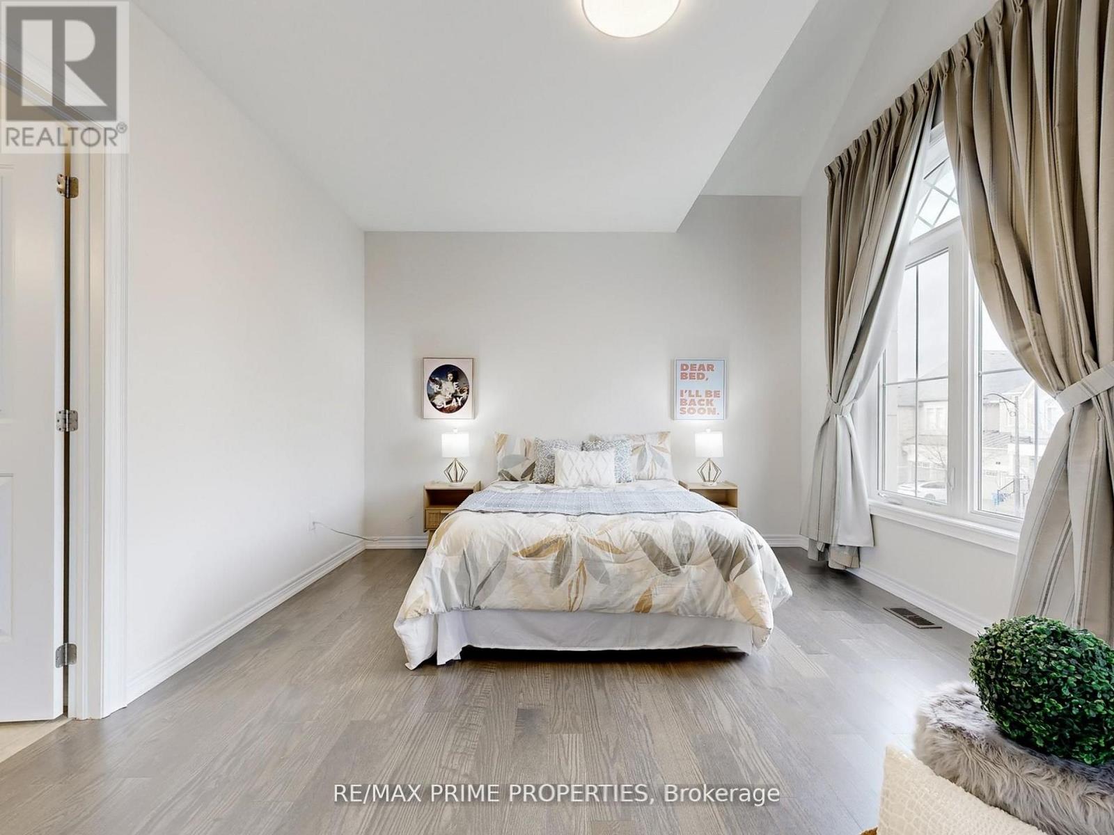 46 SCRIVENER DRIVE - 22