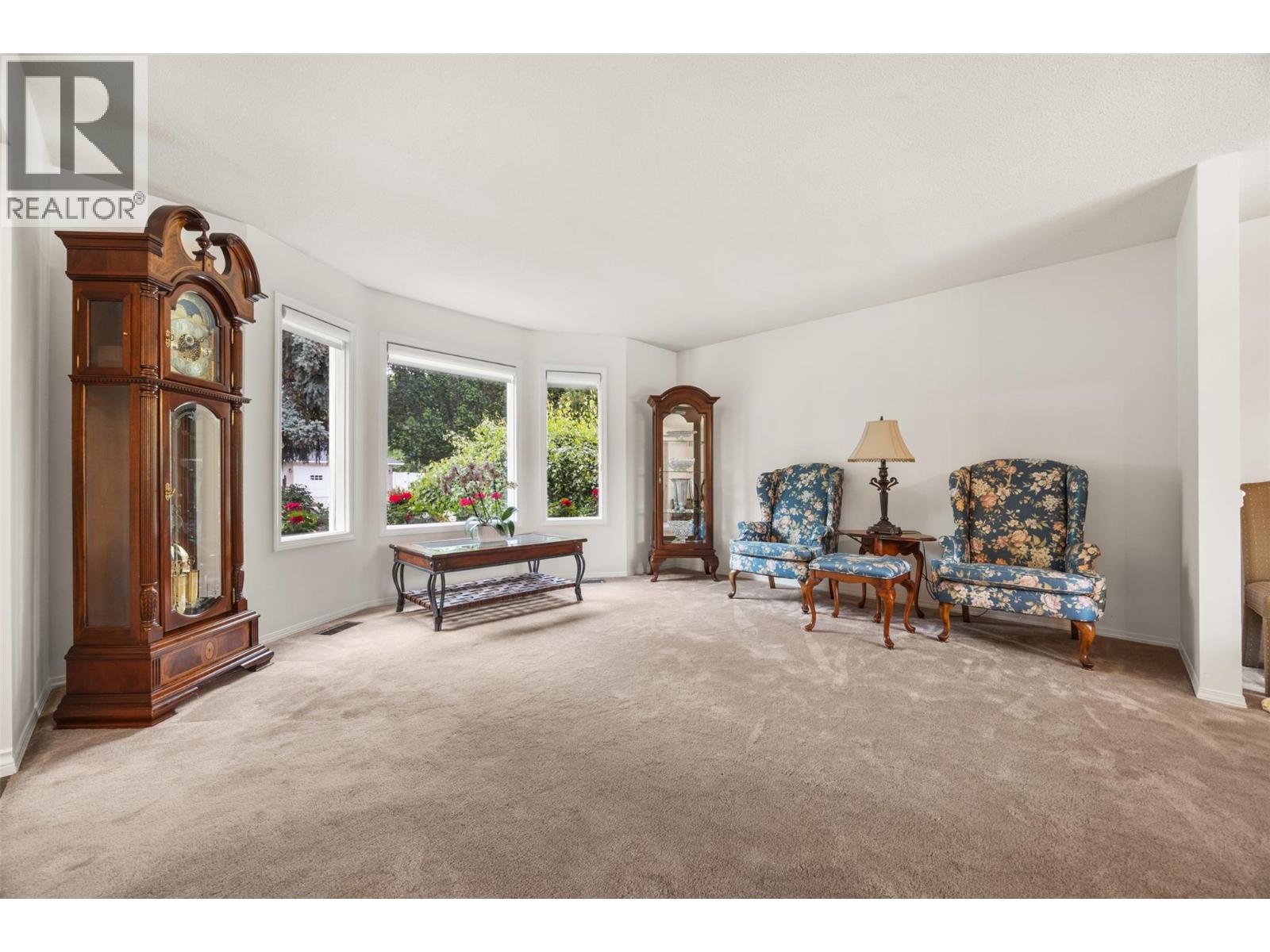 1045 Cameron Avenue - 33