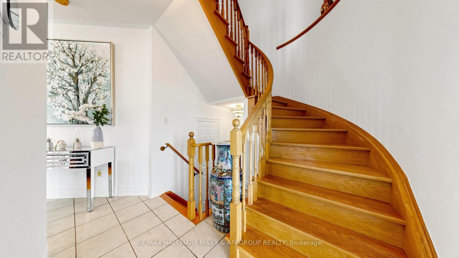 1 VANDERVOORT DRIVE - 19