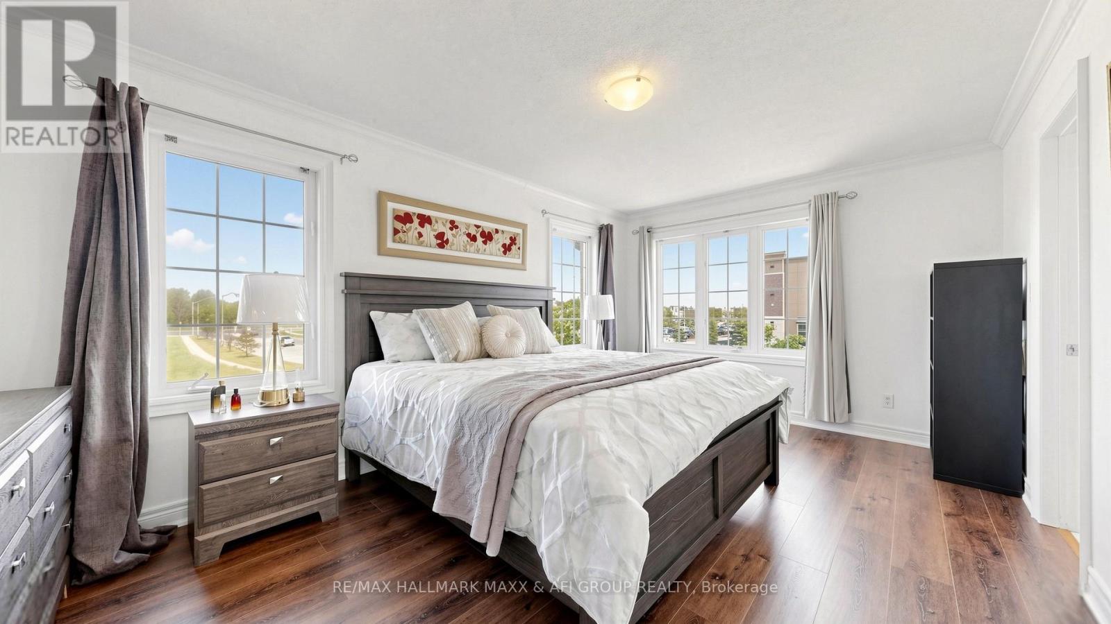 1 VANDERVOORT DRIVE - 21