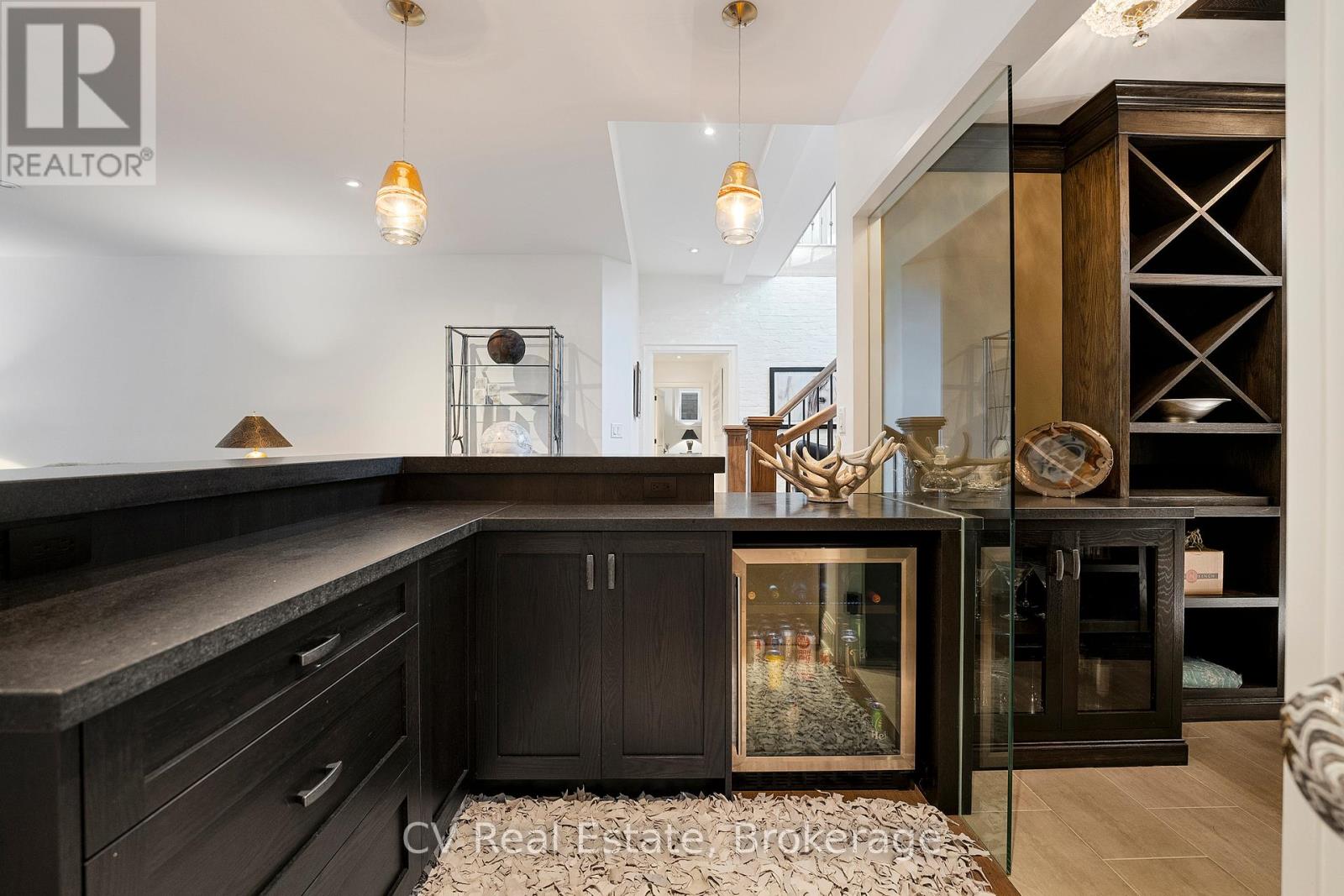 455 WILLIAM STREET - 39