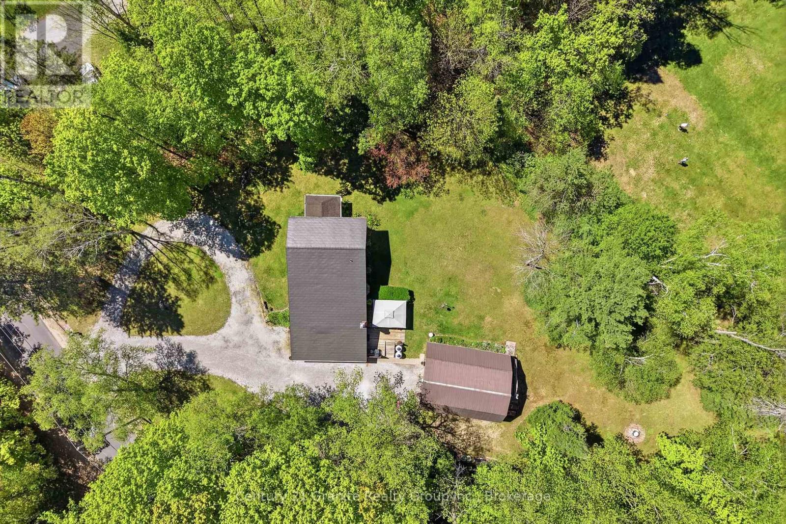 2043 WIGAMOG ROAD - 36