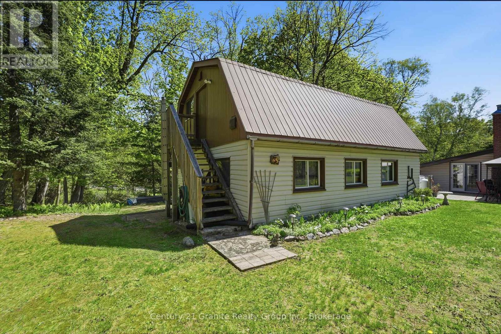 2043 WIGAMOG ROAD - 39