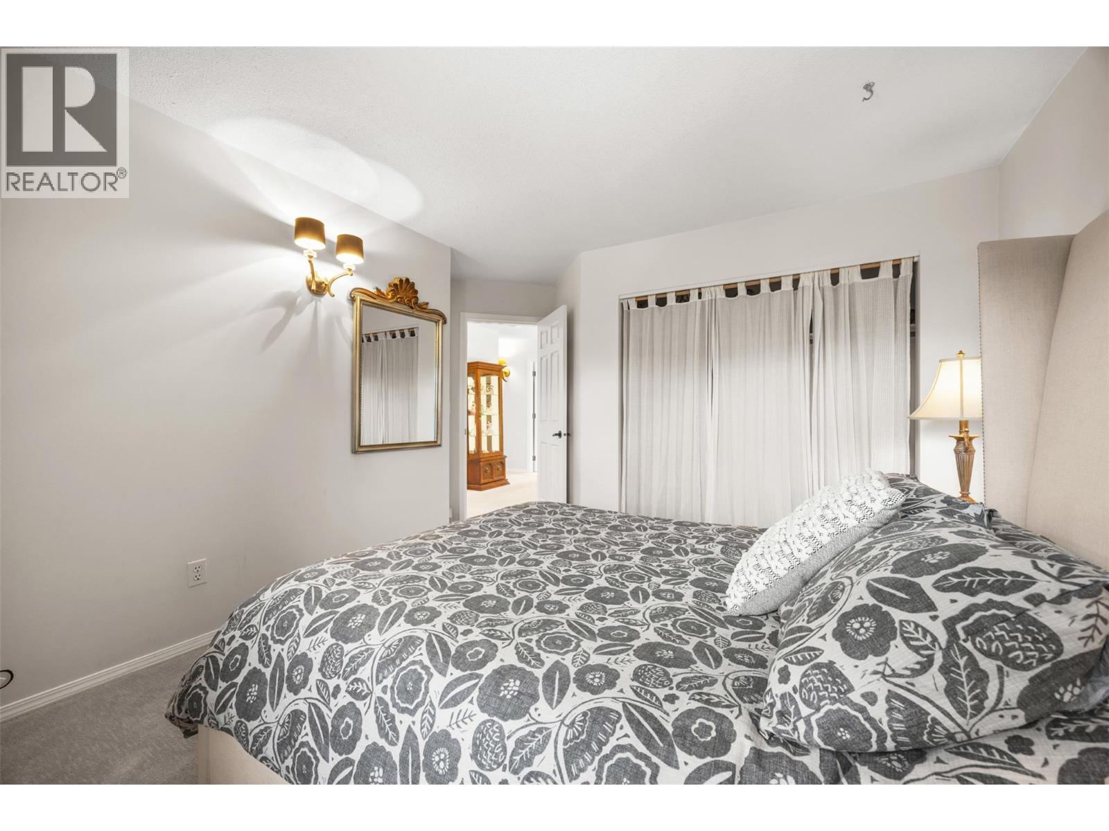 1045 Cameron Avenue - 42