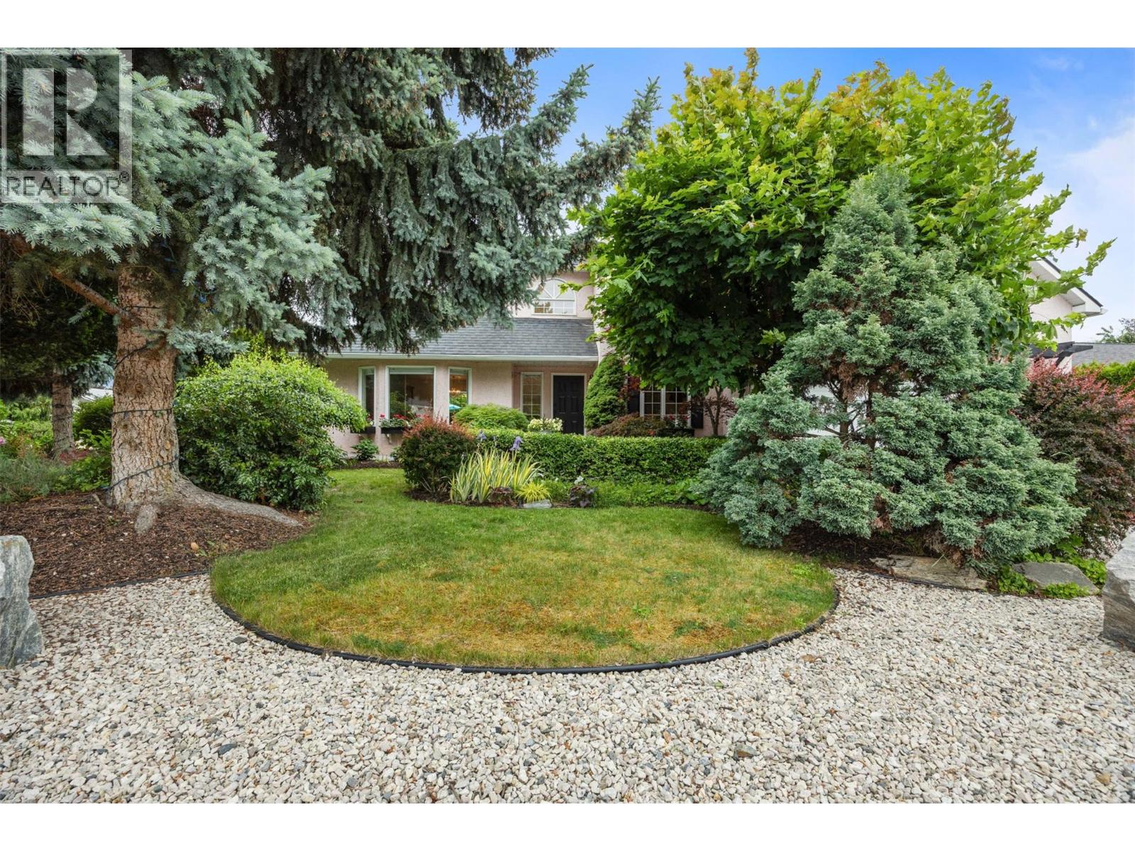  1045 Cameron Avenue, Kelowna