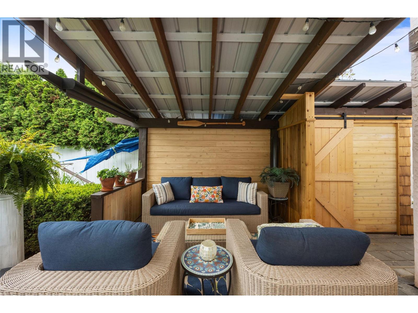  1045 Cameron Avenue, Kelowna