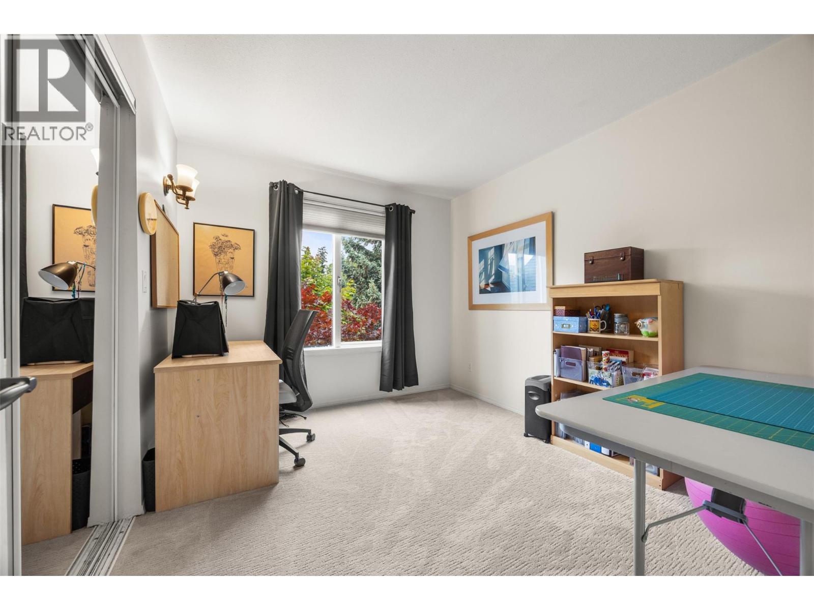  1045 Cameron Avenue, Kelowna