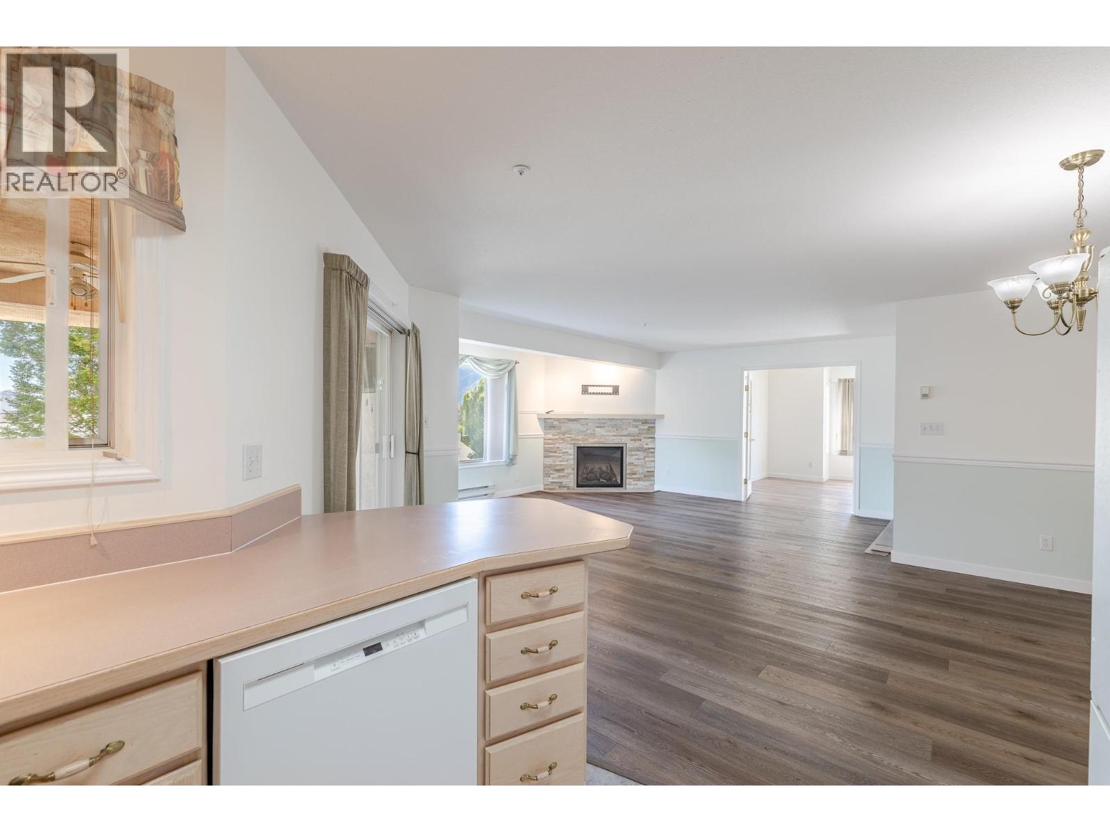 #302 1750 Atkinson Street - 7