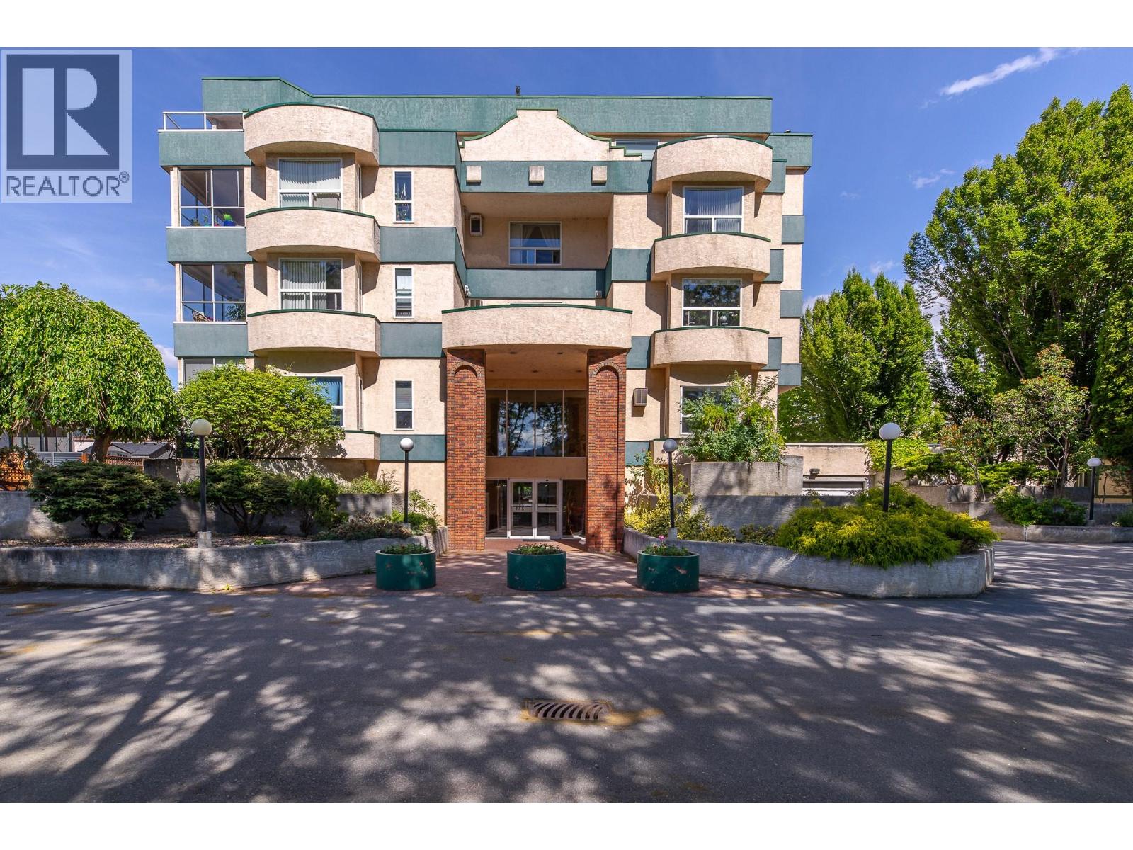 #302 1750 Atkinson Street - 32
