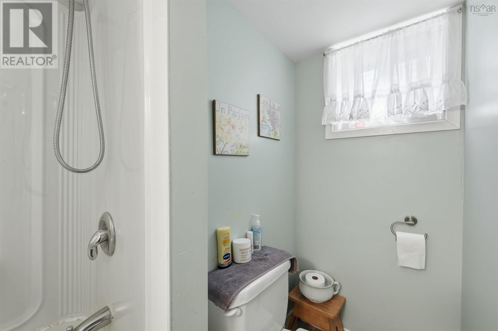 Property 14 of 36 of 292 Chadwick Street