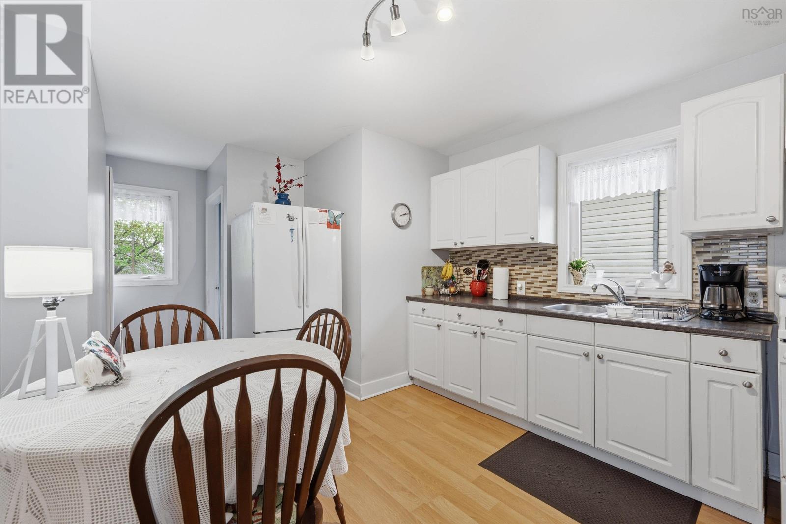 Property 24 of 36 of 292 Chadwick Street