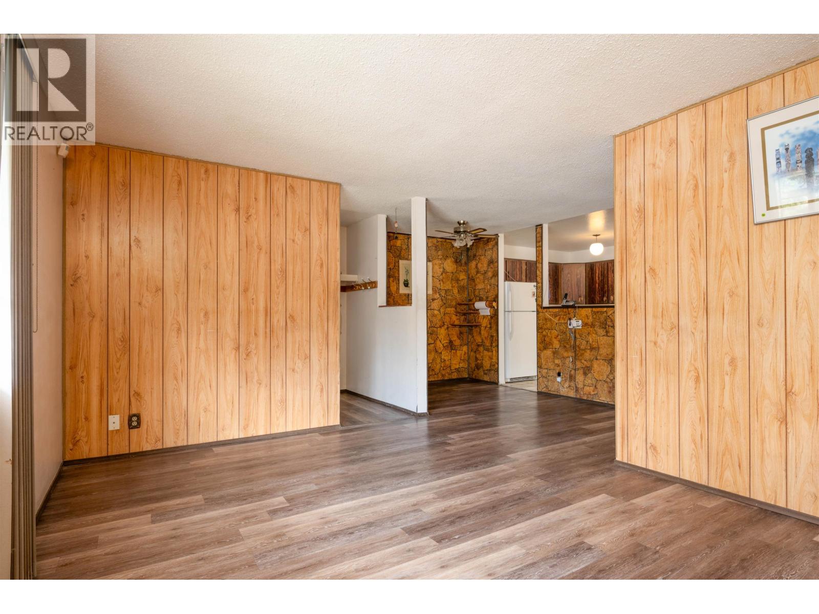 1362 PEARSON AVENUE - 14