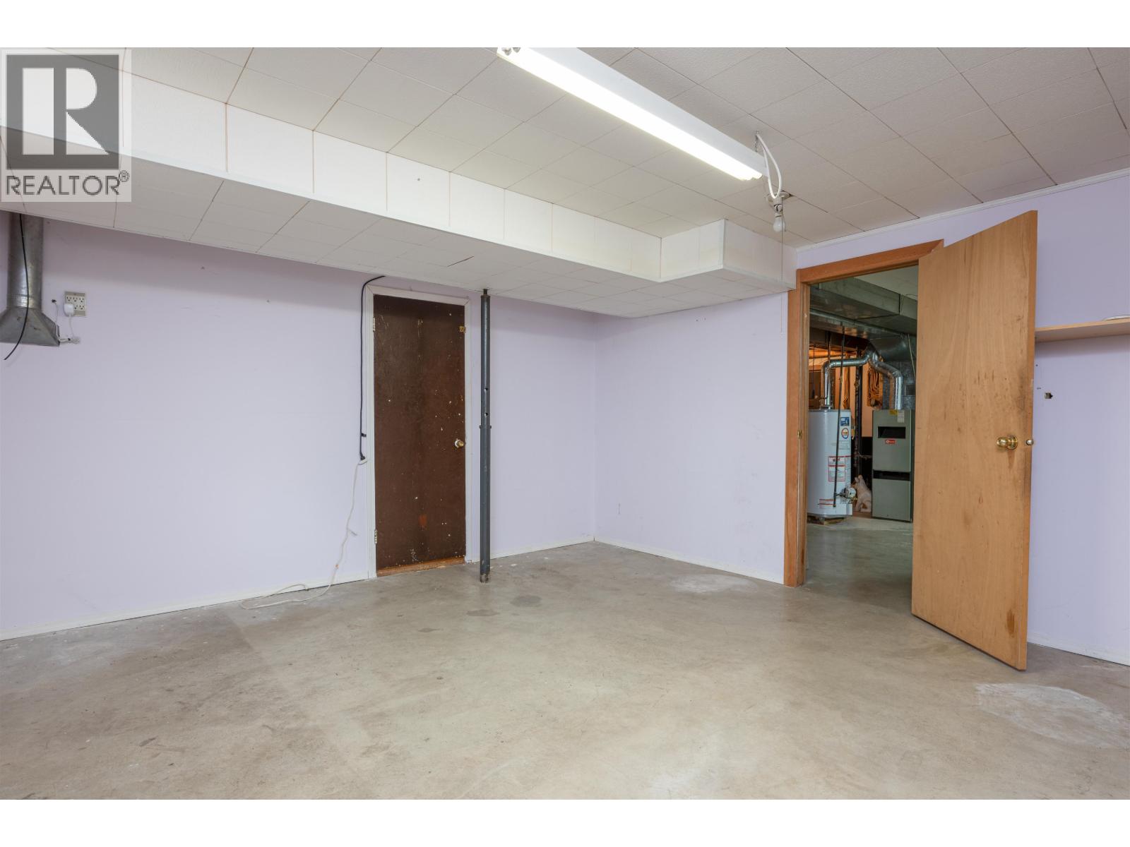 1362 PEARSON AVENUE - 39