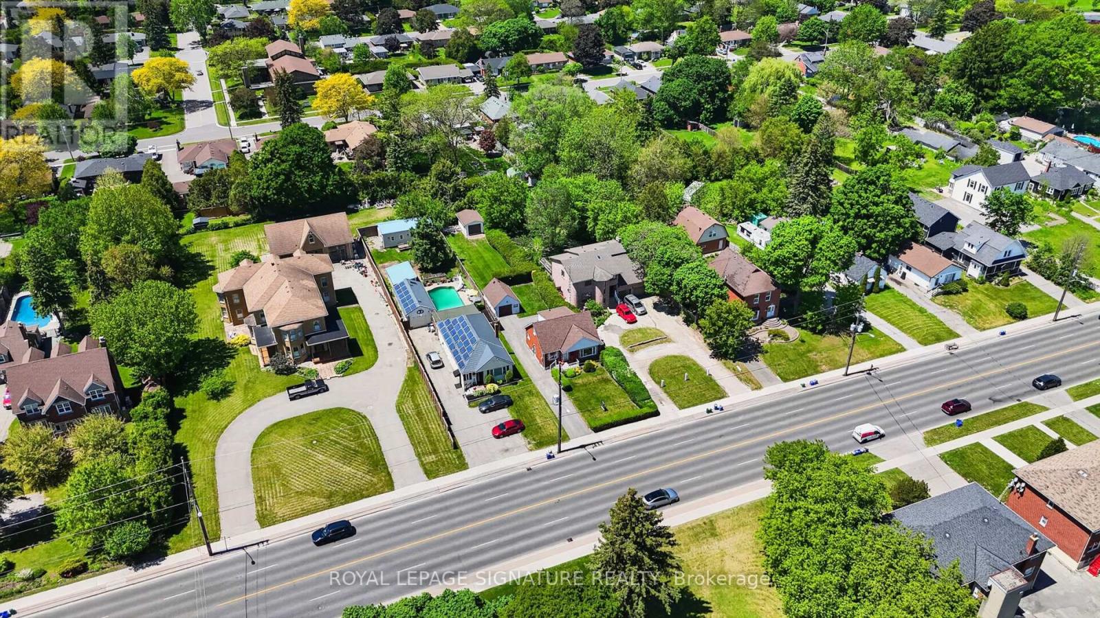 820 SIMCOE STREET N - 43