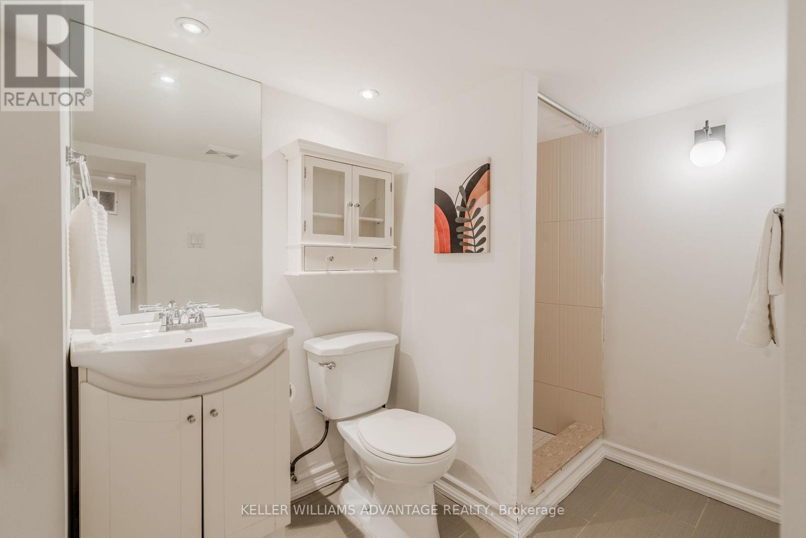 129 WOODFIELD ROAD - 33
