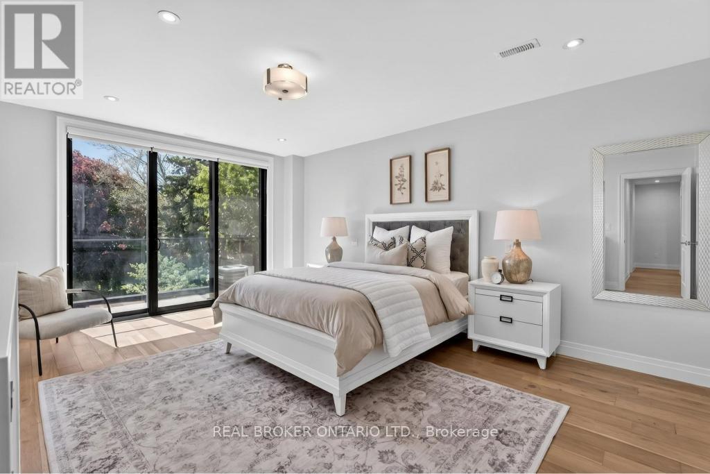 176 ALDERCREST ROAD - 19