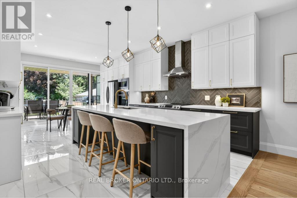 176 ALDERCREST ROAD - 2