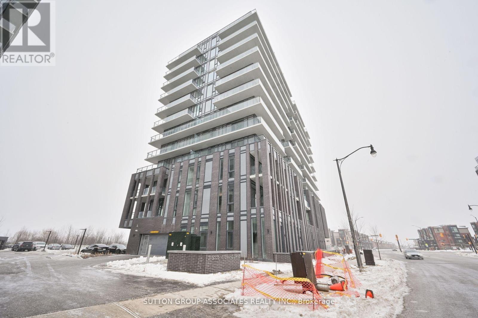 1010 - 215 VETERANS DRIVE