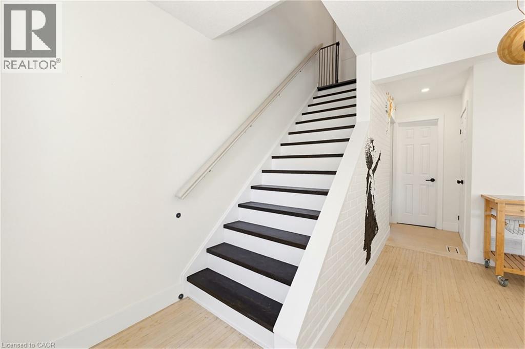 #7 161 BERKINDALE Drive - 12