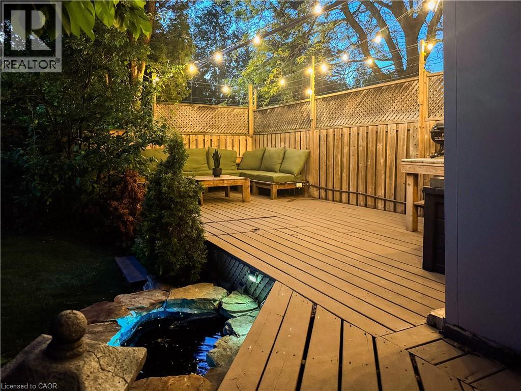 270 ROYWOOD Drive - 47